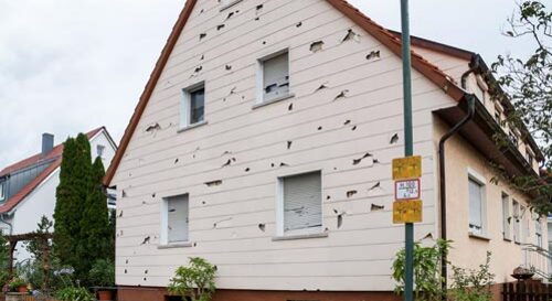 Hagelschaden an einem Haus